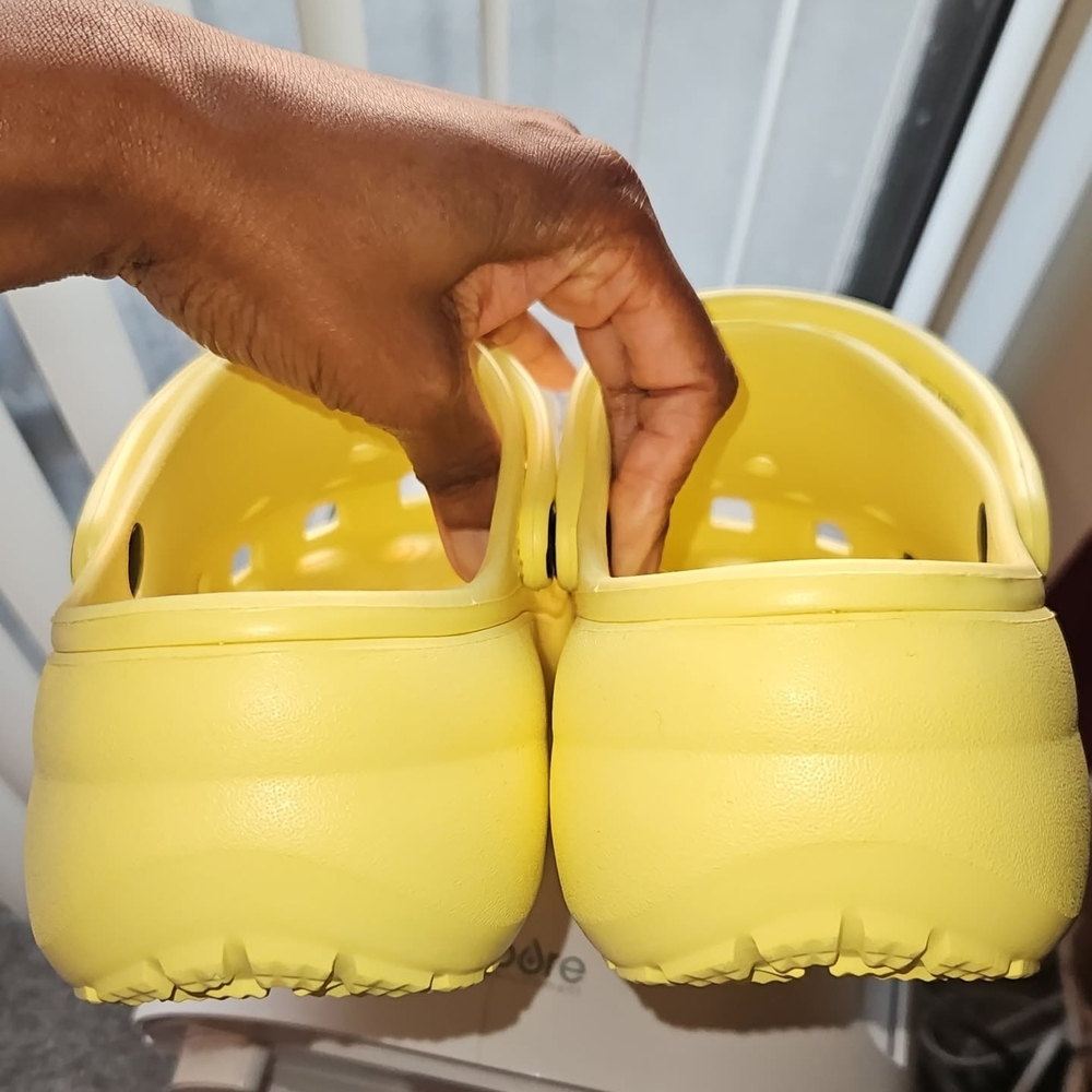 CROCS Classic Platform Clog in Bright Yellow - Picture 3 of 5